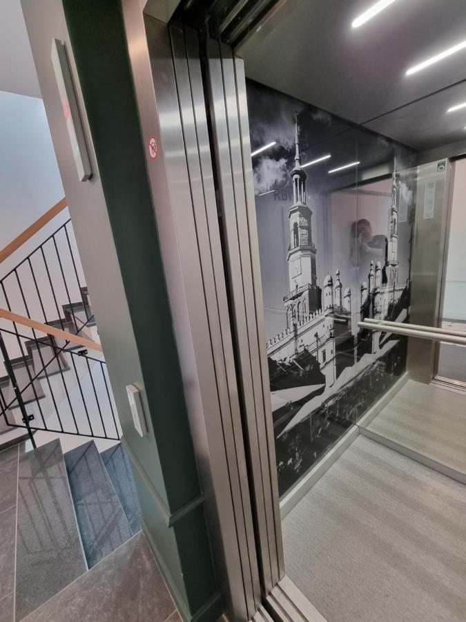 ポズナンStudio La Palma Garbary 32アパートメント エクステリア 写真